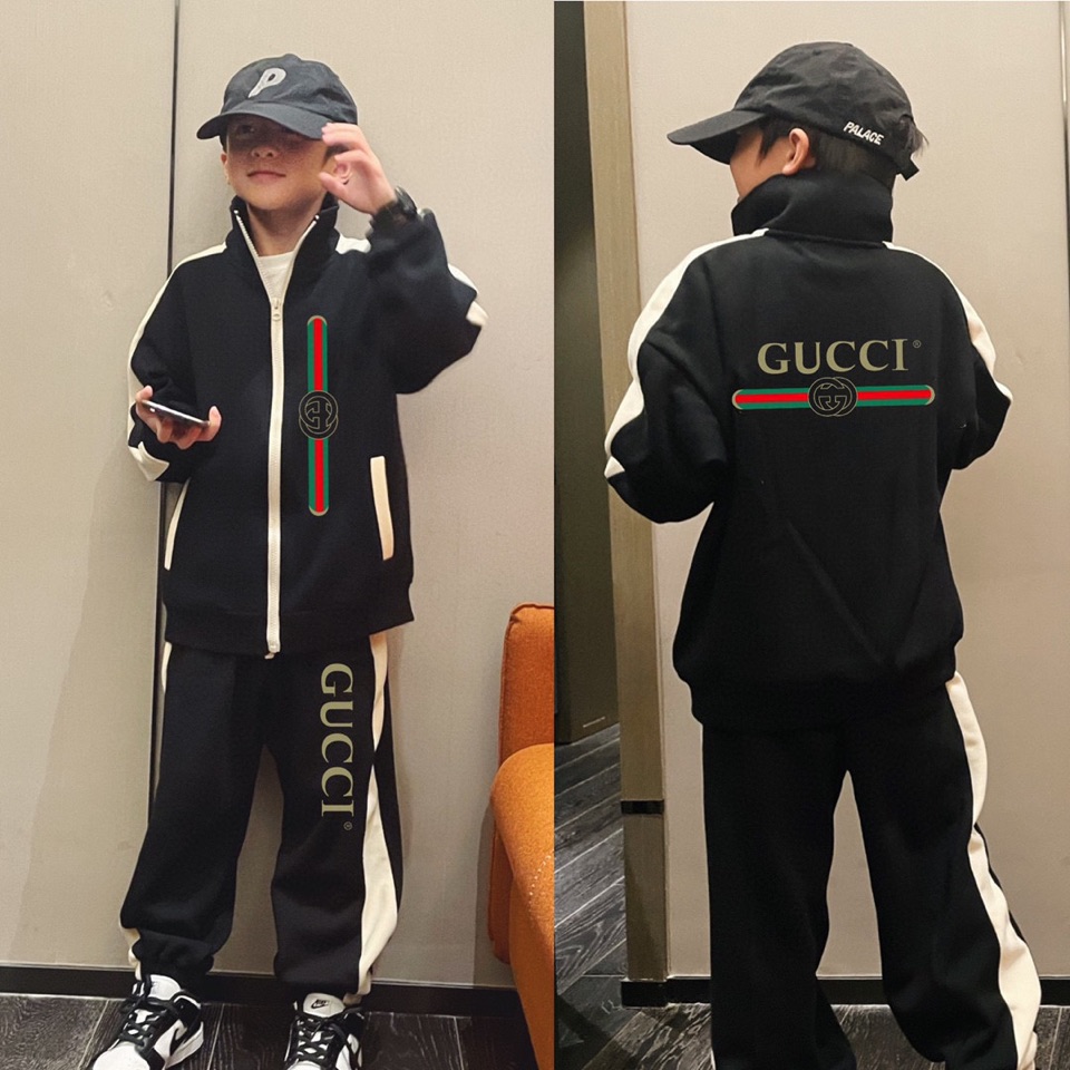 Gucci男女兼用　パーカーセットアップ　上下セット　スウェット＋パンツ　春服