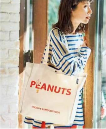 ハンドバッグ  　ショルダーバッグ　スヌーピー 　かわいい　大容量