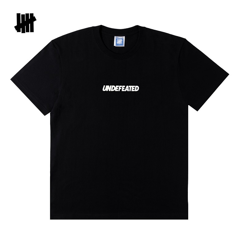 UNDEFEATED　Tシャツ　半袖　夏着　トップス　メンズ/レディース　ファッション