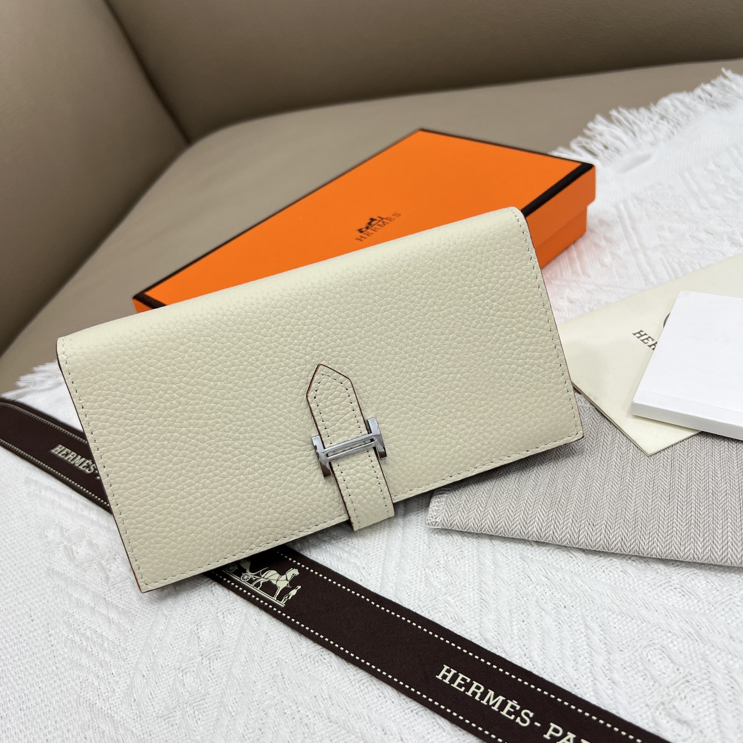 Hermes Constance　レディース財布　カードホルダー　小銭入れ財布　ブランドバッグ