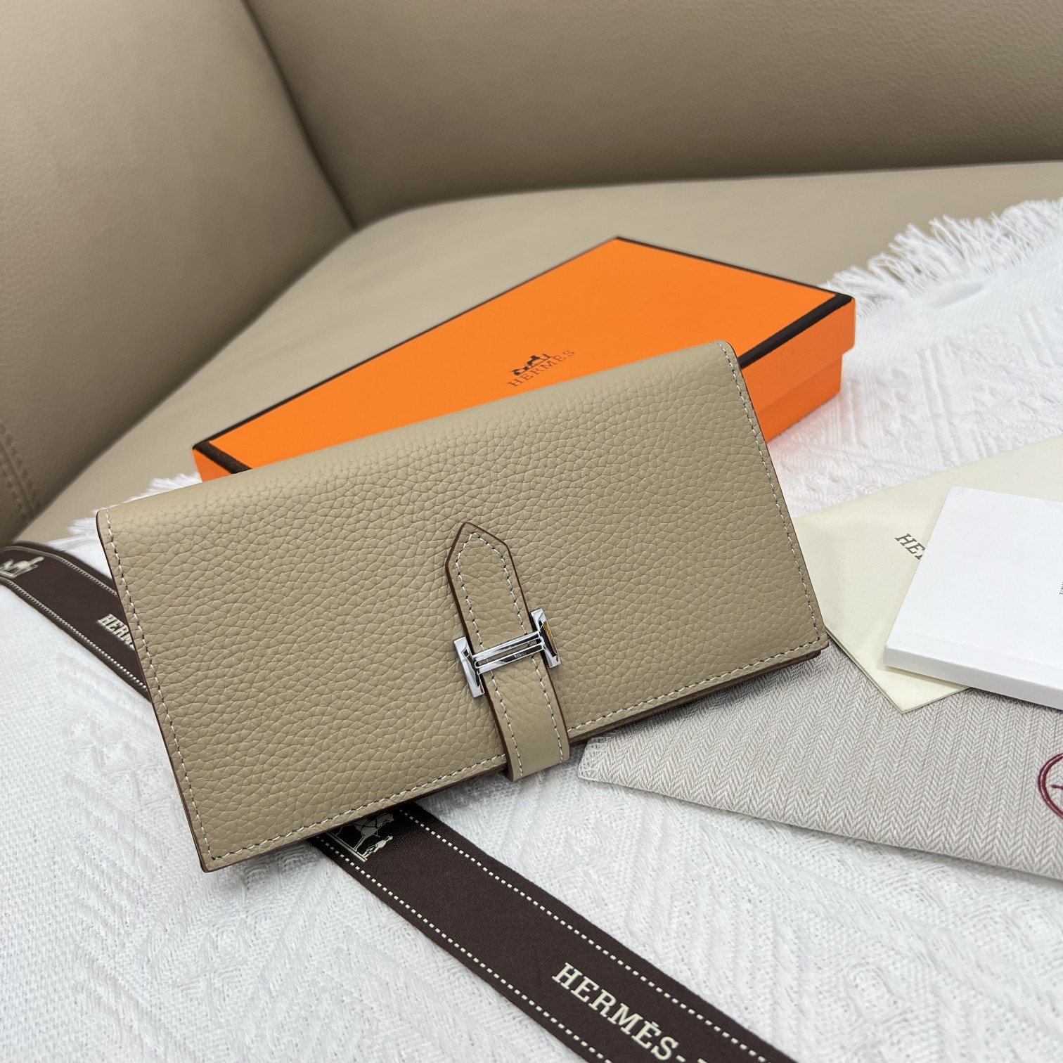 Hermes Constance　レディース財布　カードホルダー　小銭入れ財布　ブランドバッグ