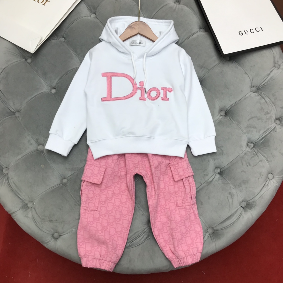 Dior 【ディオール】子供服　セットアップ　 秋  バーカー　90-130cm