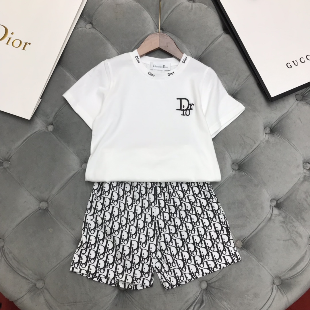 Dior 【ディオール】子供服　セットアップ　シャツ＋ショートパンツ 110-160cm