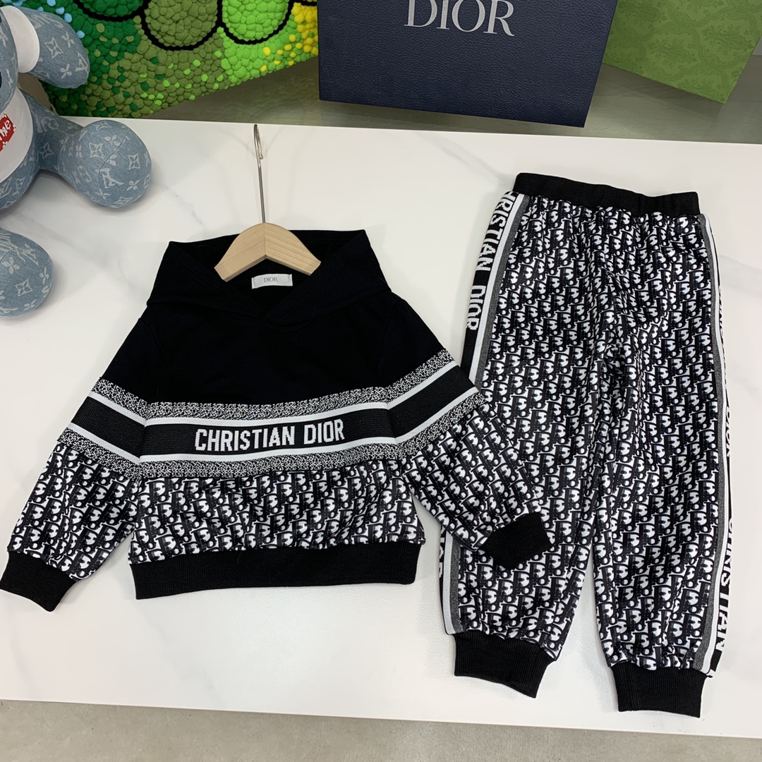 TGB ショッピング / Dior 【ディオール】子供服 セットアップ ...