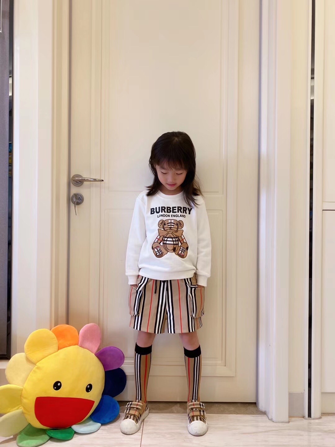 BURBERRY【バーバリー】 子供服　春秋  ガール　セットアップ　フーディー+ズボン　100-150cm