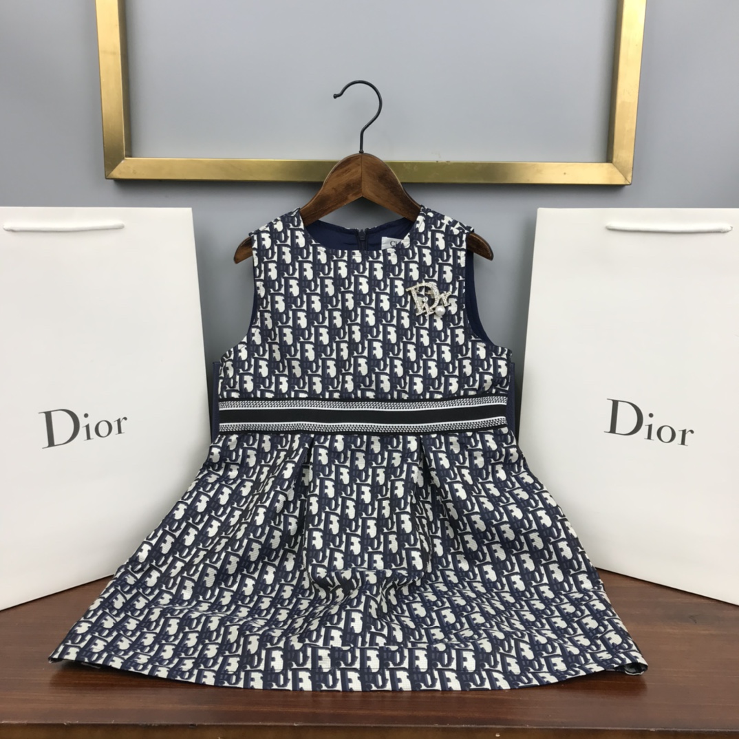 Dior ディオール 子供服 　ガール　秋冬　長袖+ワンピース　100-160cm