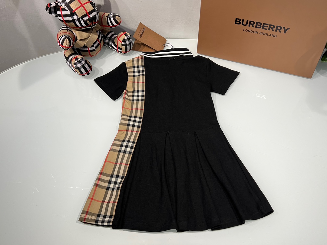 オンラインストア限定 BURBERRY バーバリー ブランド ワンピース 子供